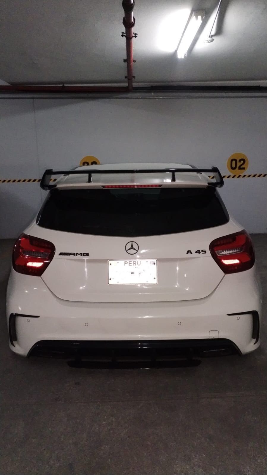 Desde stickers y micas hasta cortinas a control remoto, ofrecen dispositivos para alterar la placa y evitar una fotopapeleta.